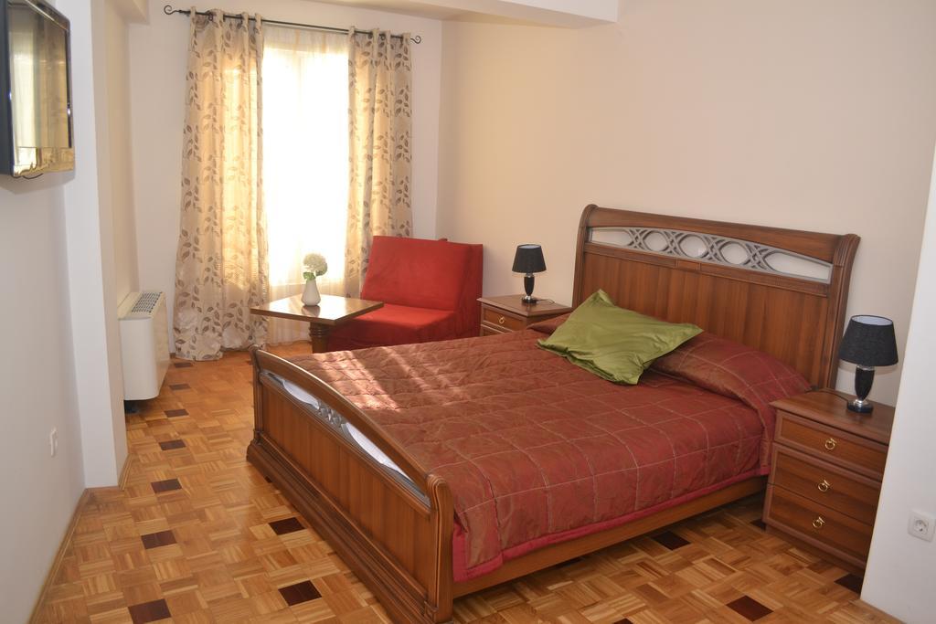 Bela Kuka Hotel Битола Экстерьер фото